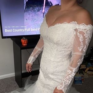 Wedding dress